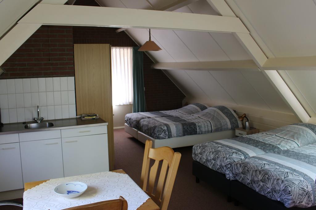 Motel Paradiso Bad Nieuweschans Bagian luar foto